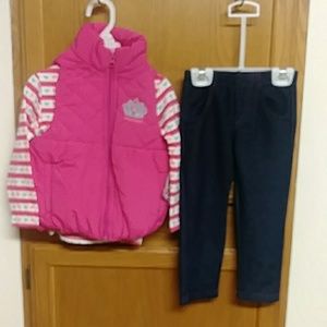 Matching 3 piece vest set.